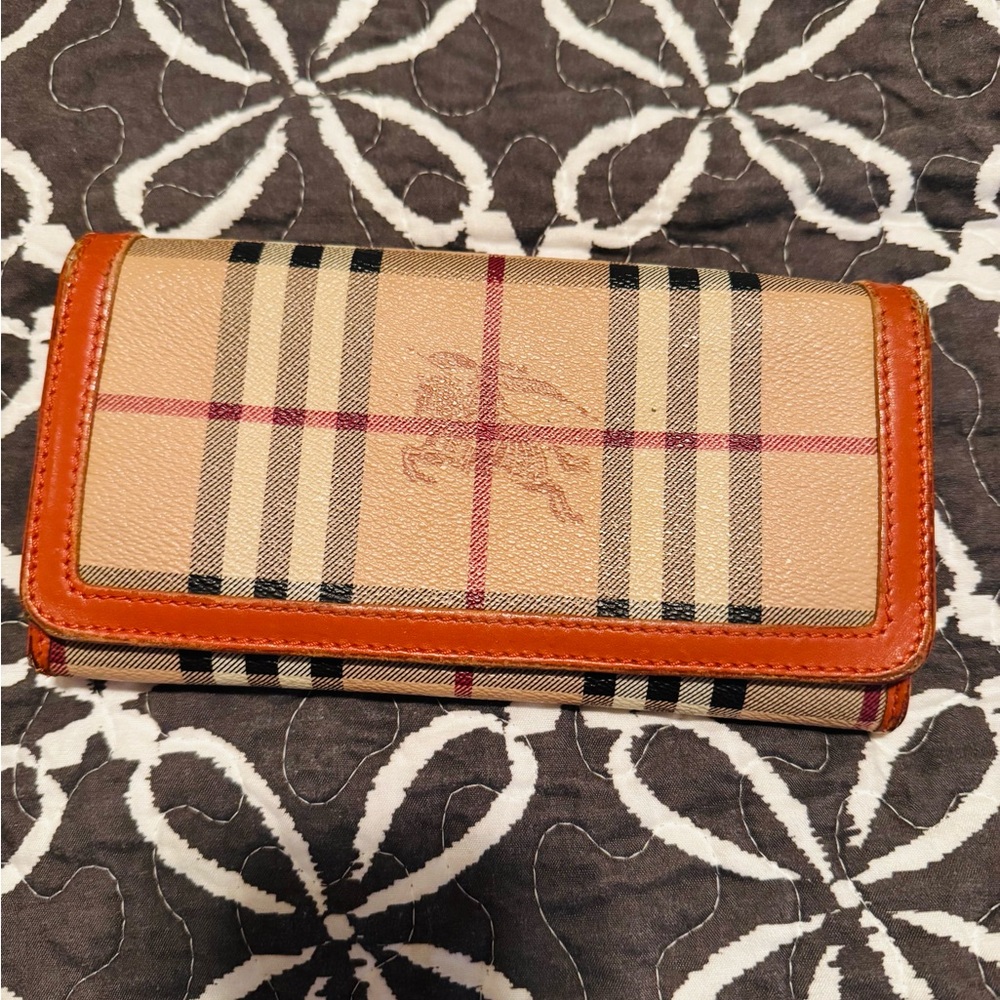 Burberry Checkered Tan and Orange Wallet - Picture 9 of 9